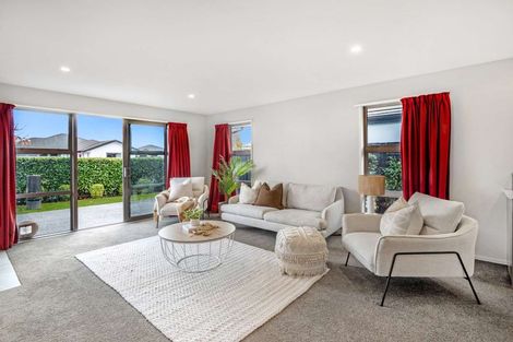 Photo of property in 23 Packard Crescent, Halswell, Christchurch, 8025