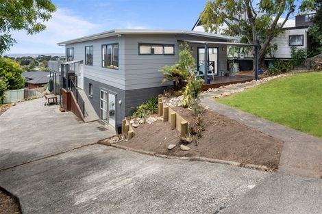 Photo of property in 19 Layton Road, Manly, Whangaparaoa, 0930
