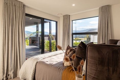 Photo of property in Kawarau Heights, 22 Kawarau Heights Boulevard, Lake Hayes, Queenstown, 9304