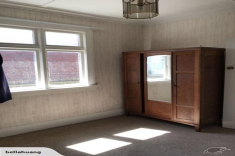 Photo of property in 168 Macandrew Road, South Dunedin, Dunedin, 9012