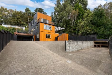 Photo of property in 99 Kaikorai Valley Road, Glenross, Dunedin, 9011