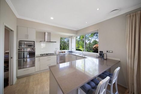 Photo of property in 14 Pescara Point, Karaka, Papakura, 2113