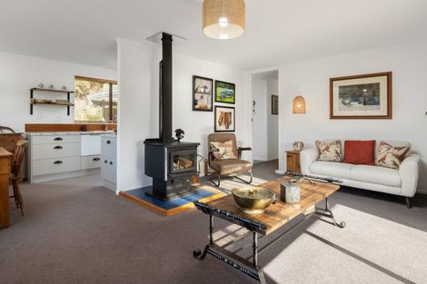 Photo of property in 2 Belvue Bay Road, Havelock, Picton, 7281