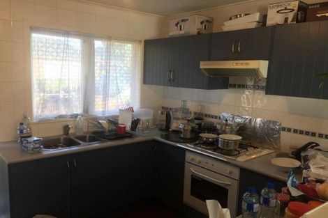 Photo of property in 1/22 Camp Road, Mount Wellington, Auckland, 1062