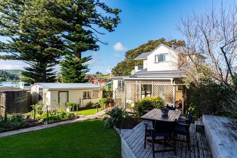 Photo of property in Plam House, 669 Pahi Road, Pahi, Paparoa, 0571