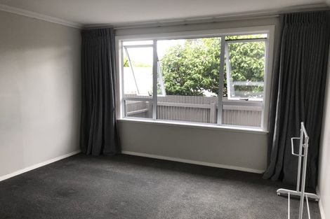 Photo of property in 38 Gloucester Street, Takaro, Palmerston North, 4412