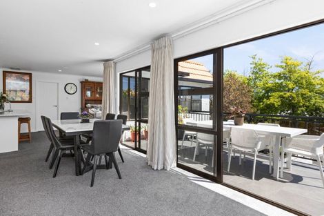 Photo of property in 7 Tui Glen, Havelock North, 4130