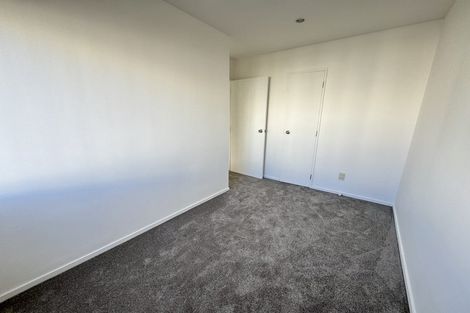 Photo of property in Lynn Park Terrace, 26/12 Ambrico Place, New Lynn, Auckland, 0600