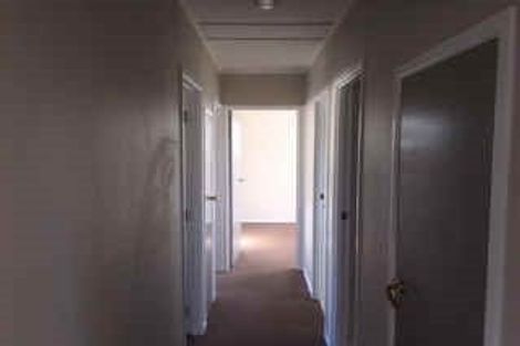 Photo of property in 73 Rathgar Road, Henderson, Auckland, 0610