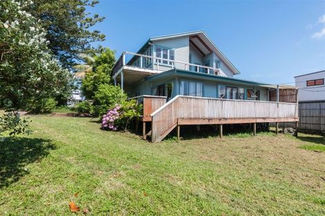 Photo of property in 4 Brandon Road, Glen Eden, Auckland, 0602