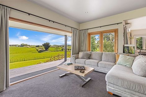 Photo of property in 84 Marangai Road, Whangaehu, Whanganui, 4572