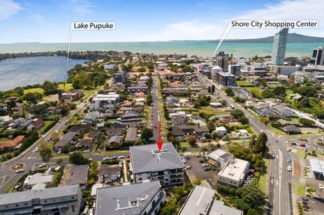 Photo of property in 106/8a Lake Pupuke Drive, Takapuna, Auckland, 0622