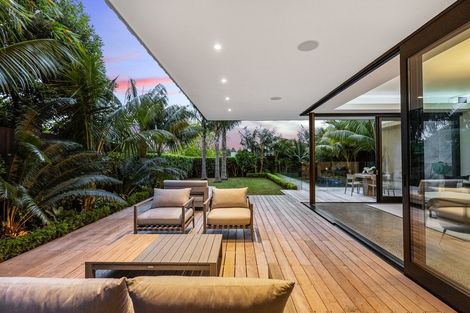 Photo of property in 39 Dryden Street, Grey Lynn, Auckland, 1021