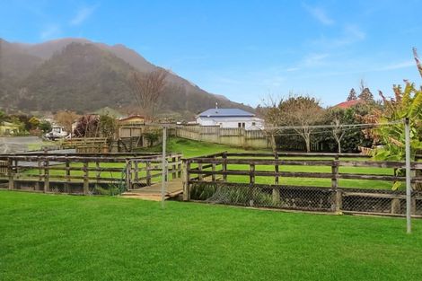 Photo of property in 37 Ema Street, Te Aroha, 3320