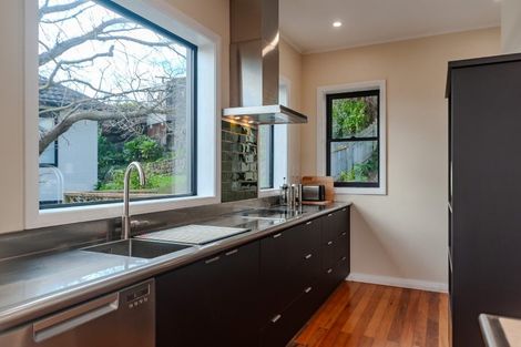 Photo of property in 9 Elphinstone Avenue, Strathmore Park, Wellington, 6022