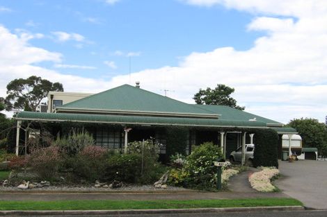 Photo of property in 120 College Place, Poike, Tauranga, 3112