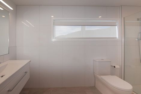 Photo of property in 5 Farnworth Terrace, Churton Park, Wellington, 6037