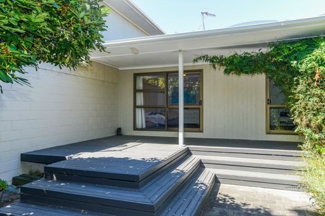 Photo of property in 36 Durham Drive, Havelock North, 4130