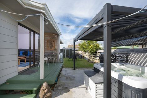 Photo of property in 14 College Place, Poike, Tauranga, 3112