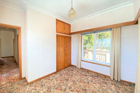 Photo of property in 57 Exmouth Road, Northcote, Auckland, 0627