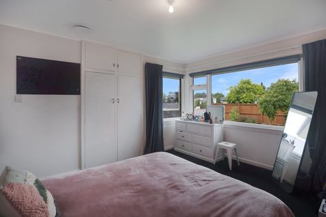 Photo of property in 94 Mcmurdo Street, Tinwald, Ashburton, 7700