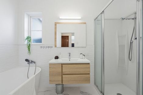 Photo of property in 15 Godley Street, Waterloo, Lower Hutt, 5011