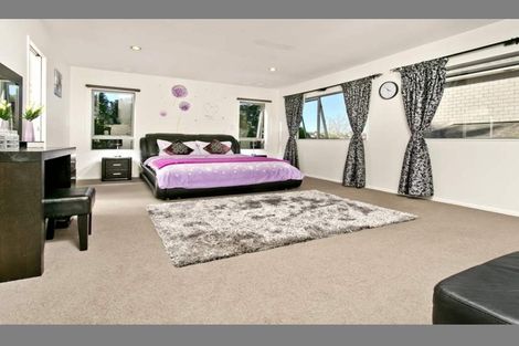 Photo of property in 67a Rosedale Road, Pinehill, Auckland, 0632