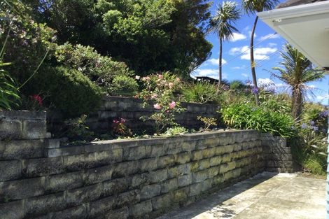 Photo of property in 40 Dowse Drive, Maungaraki, Lower Hutt, 5010