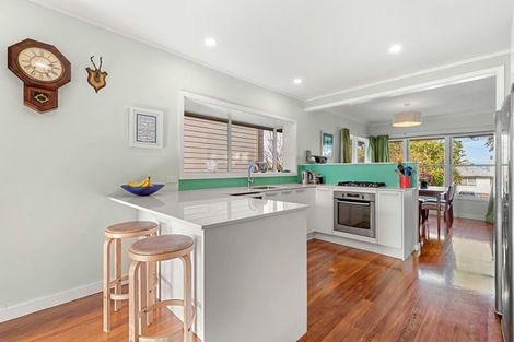 Photo of property in 46 Merani Street, Belmont, Auckland, 0622