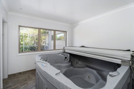 Photo of property in 79 Robinson Road, Whitianga, 3510