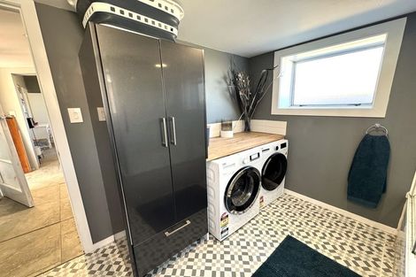 Photo of property in 44 Lanark Street, Balclutha, 9230