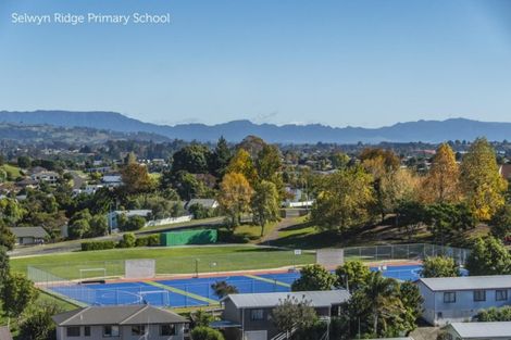 Photo of property in 18 Pelorus Street, Welcome Bay, Tauranga, 3112