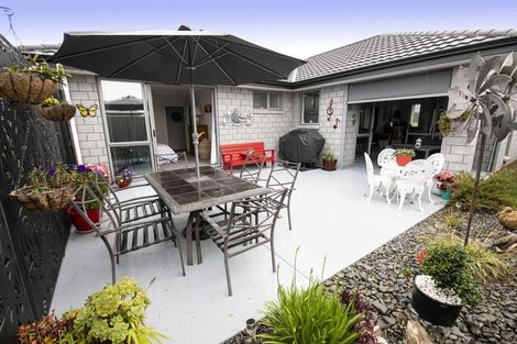 Photo of property in 50 Eriksen Road, Te Awa, Napier, 4110