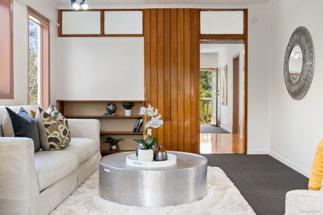 Photo of property in 72 Shoreham Street, Avondale, Auckland, 0600