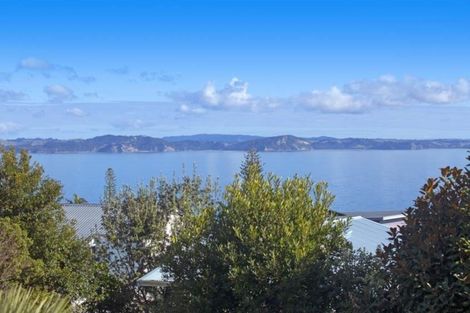 Photo of property in 1312 Whangaparaoa Road, Army Bay, Whangaparaoa, 0930