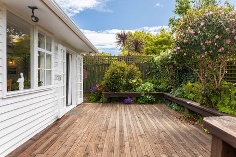 Photo of property in 32 Tui Road, Raumati Beach, Paraparaumu, 5032