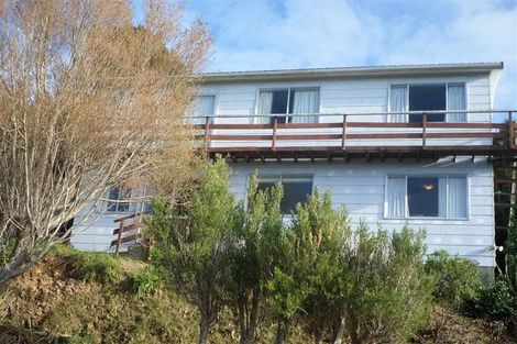 Photo of property in 42 Winston Street, Crofton Downs, Wellington, 6035