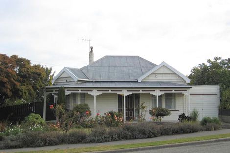 Photo of property in 130 Perth Street, Holmes Hill, Oamaru, 9401