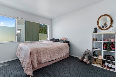 Photo of property in 46b Miro Street, New Lynn, Auckland, 0600