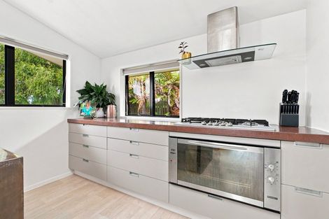 Photo of property in 5 Bellfield Place, Bethlehem, Tauranga, 3110