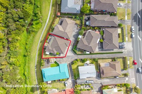 Photo of property in 1/73 Aviemore Drive, Highland Park, Auckland, 2010