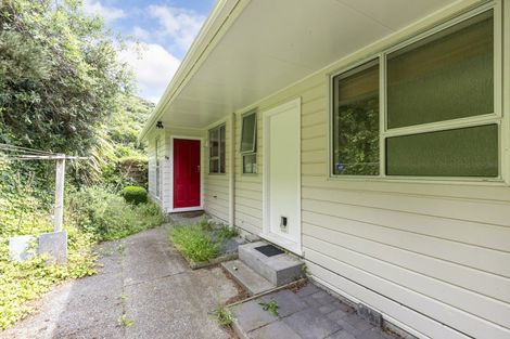 Photo of property in 8b Baxter Way, Karori, Wellington, 6012