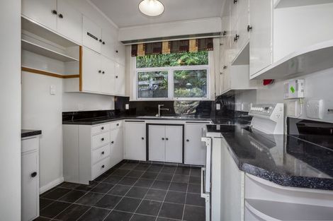 Photo of property in 53a Bayview Road, Paremata, Porirua, 5024