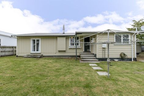 Photo of property in 17a Carey Street, Waitara, 4320
