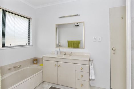 Photo of property in 26a Heron Avenue East, Matua, Tauranga, 3110