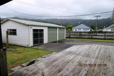Photo of property in 2 Meldrum Street, Naenae, Lower Hutt, 5011