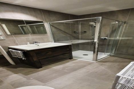 Photo of property in 2/9 Lingham Crescent, Torbay, Auckland, 0630