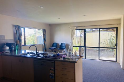 Photo of property in 11 Spalding Rise, Golflands, Auckland, 2013