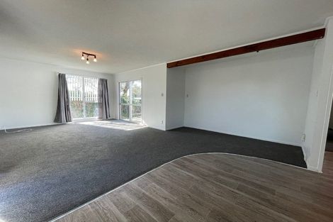 Photo of property in 9 Joshua Place, Weymouth, Auckland, 2103