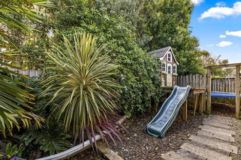 Photo of property in 9 Mary Keane Lane, Parakai, 0830